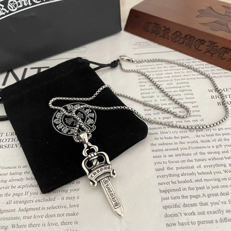 Unique Chrxmx Hxxrts Necklaces 300862