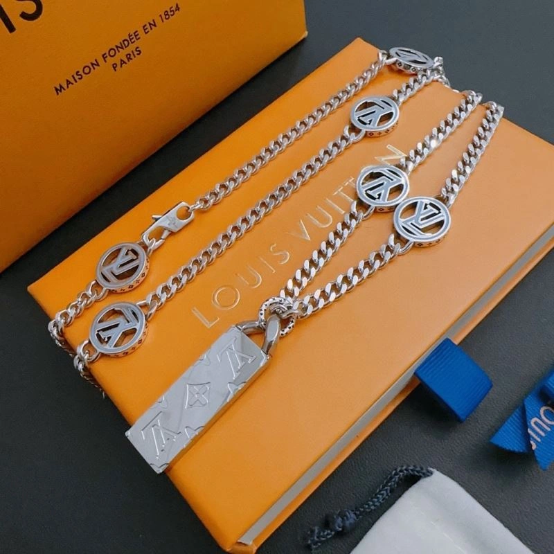 Timeless LX Necklaces 311471