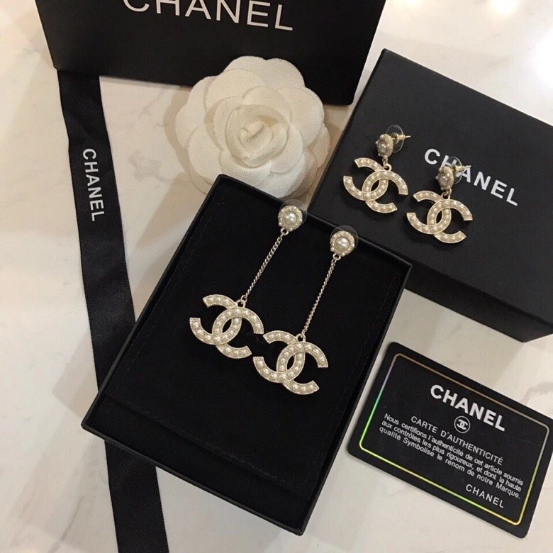 Chxnxl Earrings Compact 291563