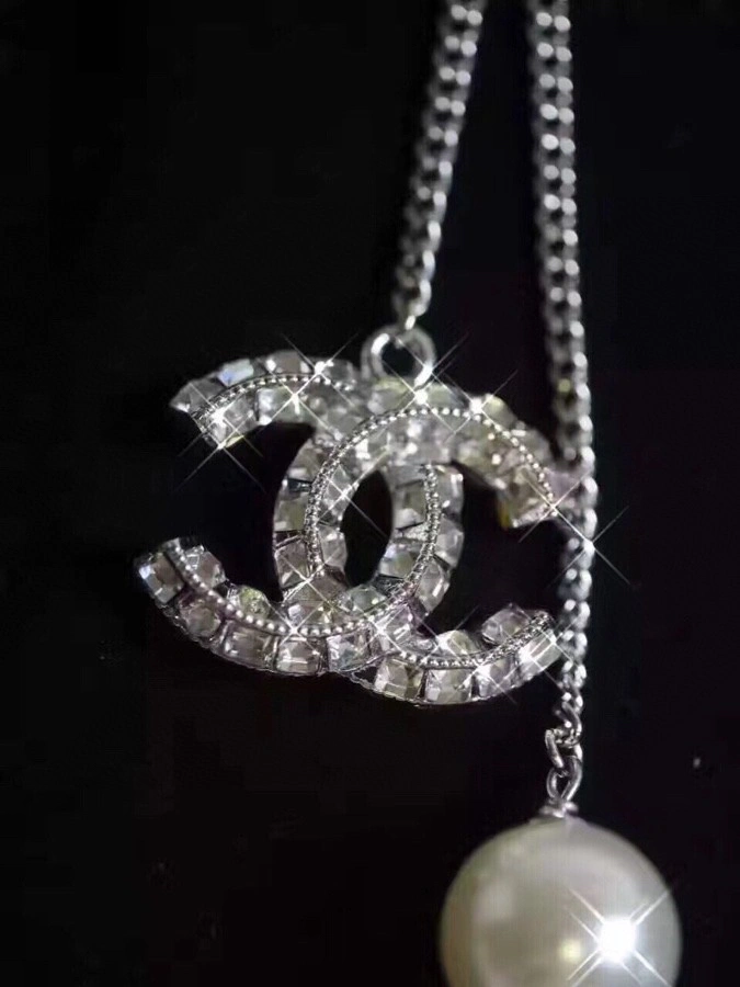 Efficient Chxnxl Brooches 292696