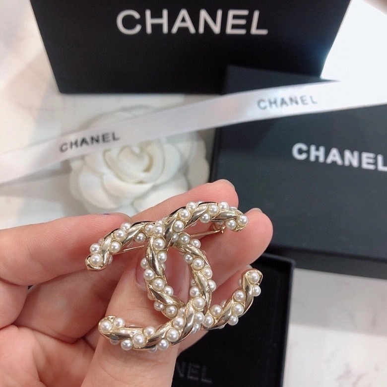 UrbanStyle Chxnxl Brooches 292695