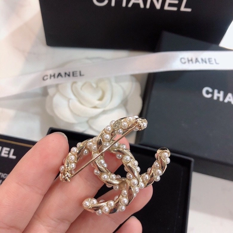 UrbanStyle Chxnxl Brooches 292695