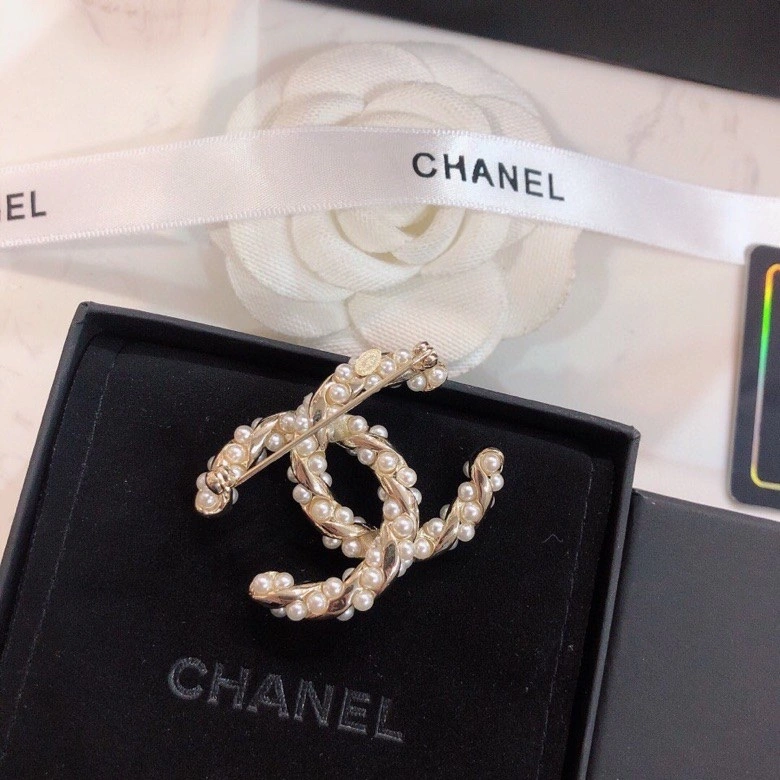 UrbanStyle Chxnxl Brooches 292695