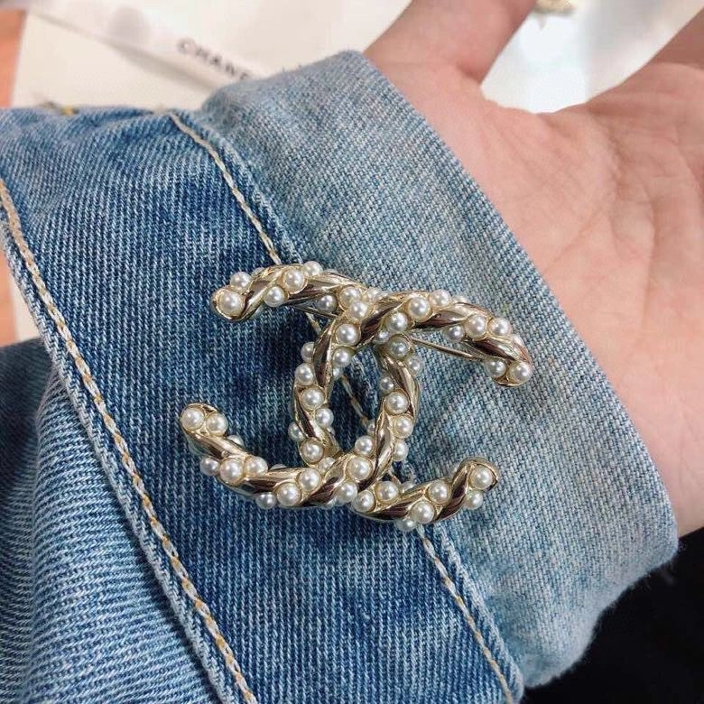 UrbanStyle Chxnxl Brooches 292695