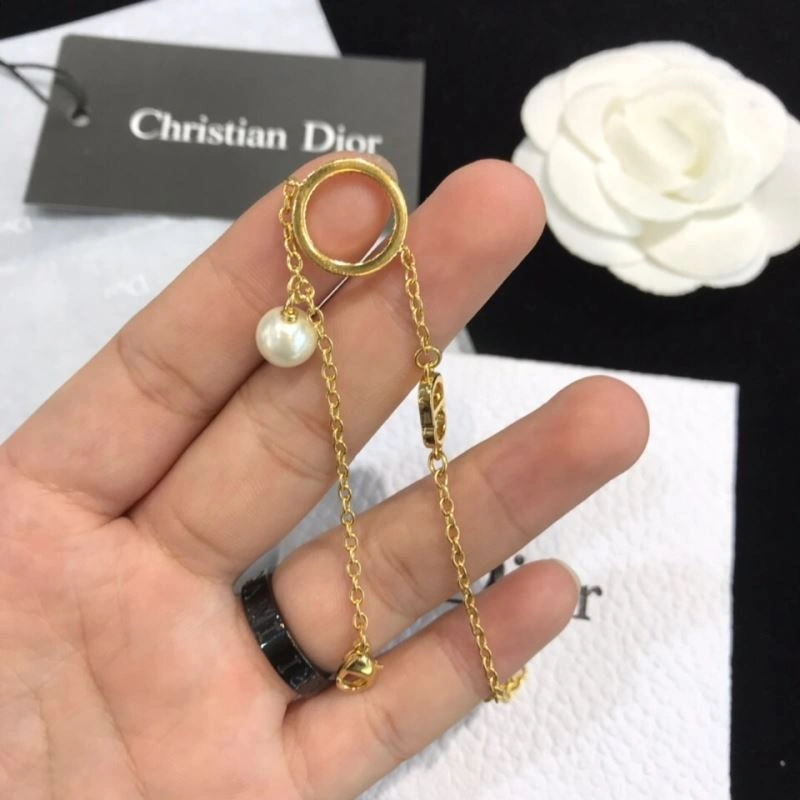 Christian Dxxr Bracelets Stylish 295512