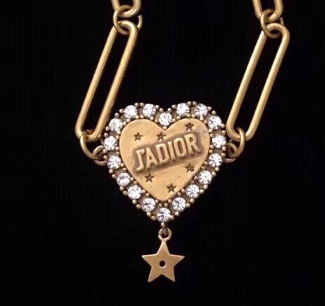 Classic Christian Dxxr Necklaces 295108