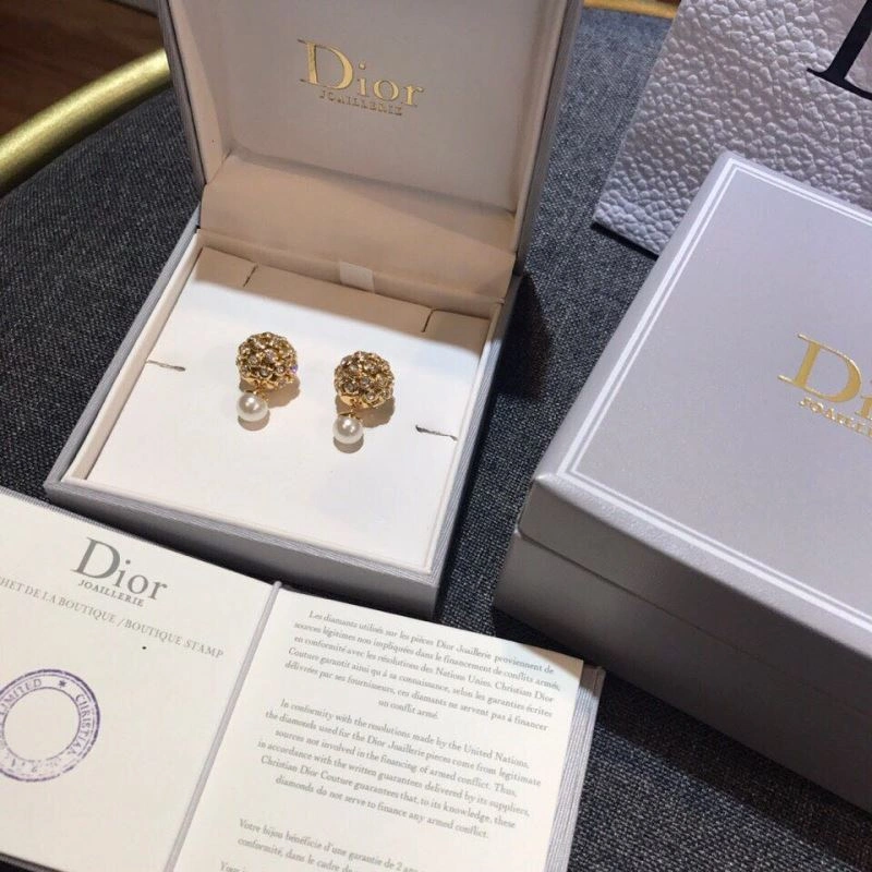 Flexible Christian Dxxr Earrings 295324