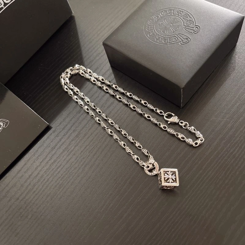 Chrxmx Hxxrts Necklaces Resilient 300856