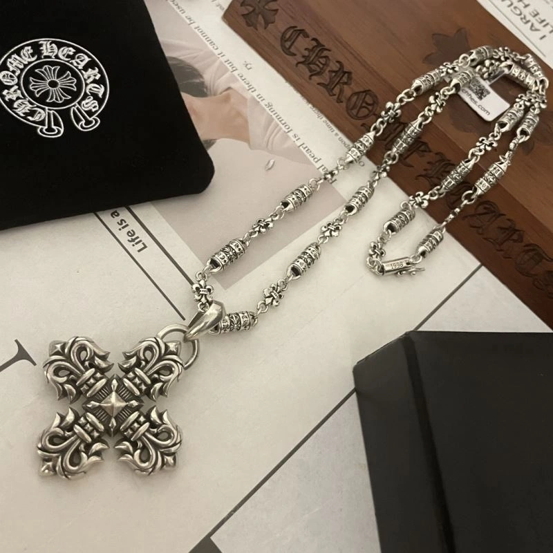 Elegant Chrxmx Hxxrts Necklaces 300873