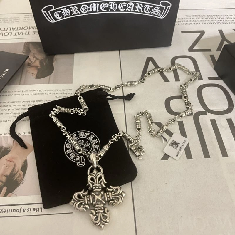 Elegant Chrxmx Hxxrts Necklaces 300873