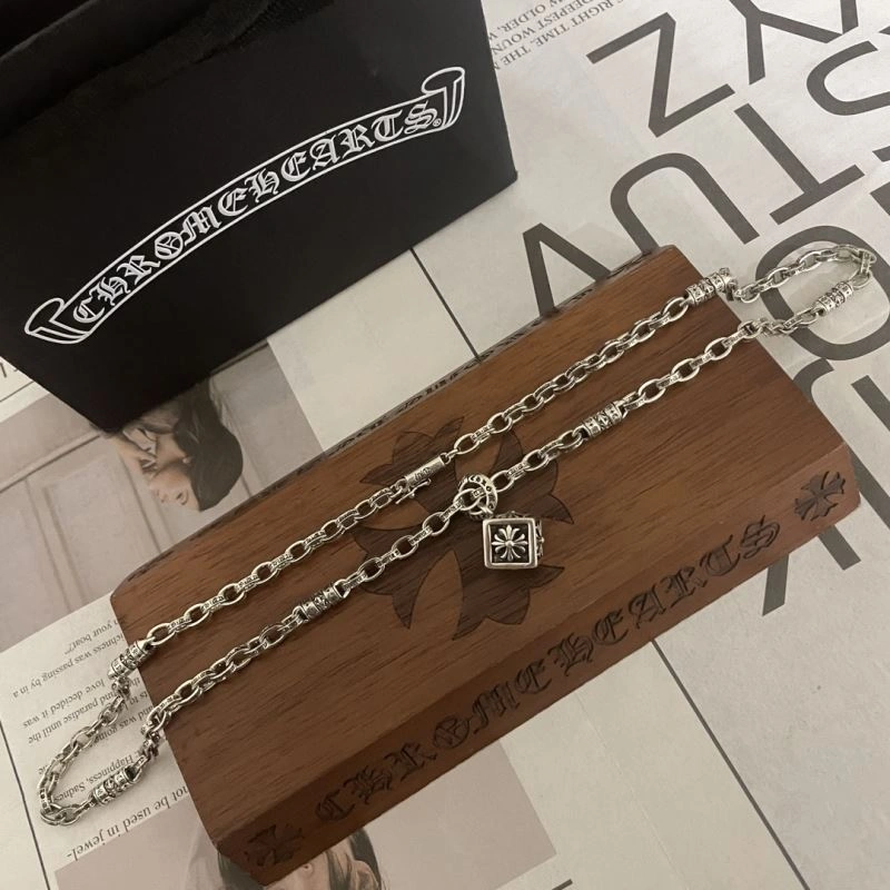 Trendy Chrxmx Hxxrts Necklaces 300855