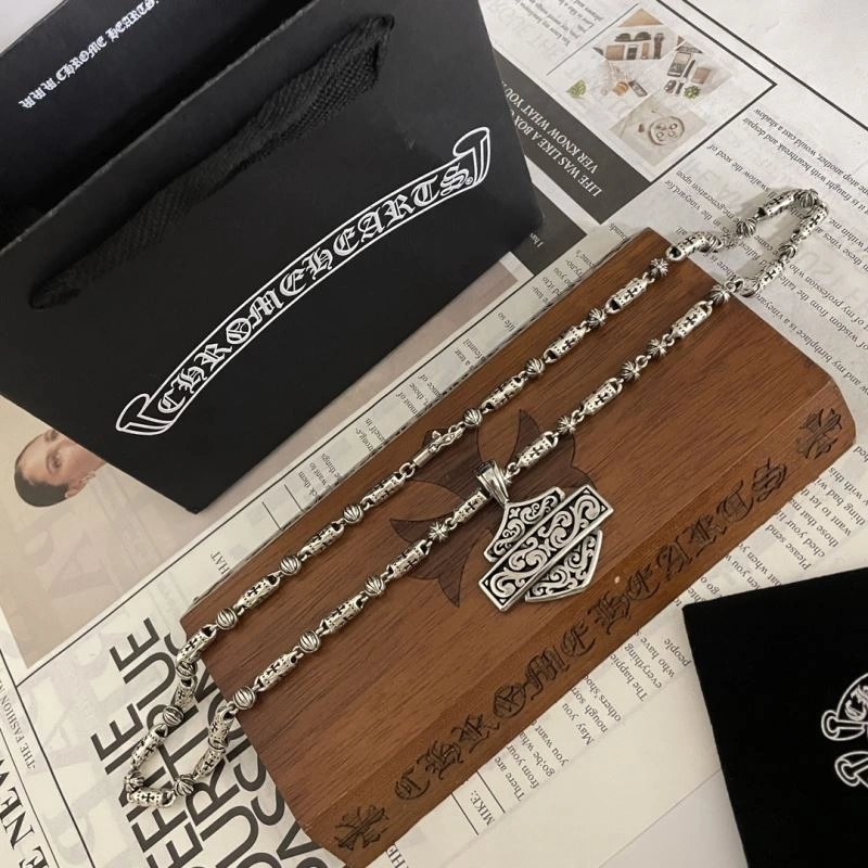 Chrxmx Hxxrts Necklaces Breathable 300850