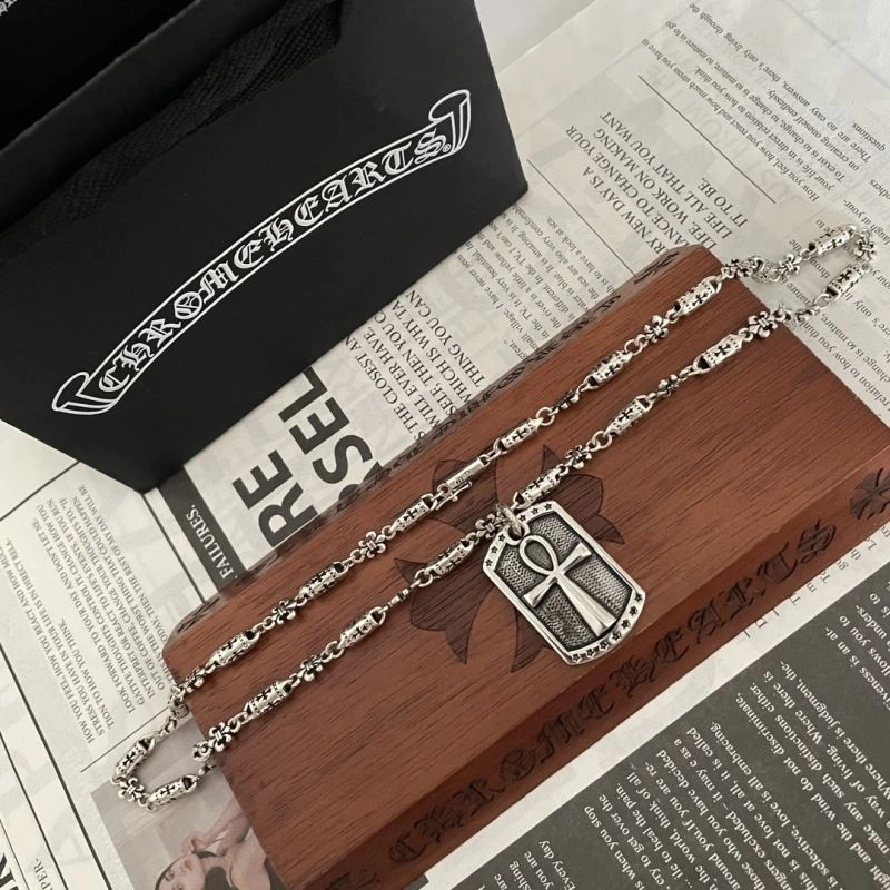 Durable Chrxmx Hxxrts Necklaces 300851