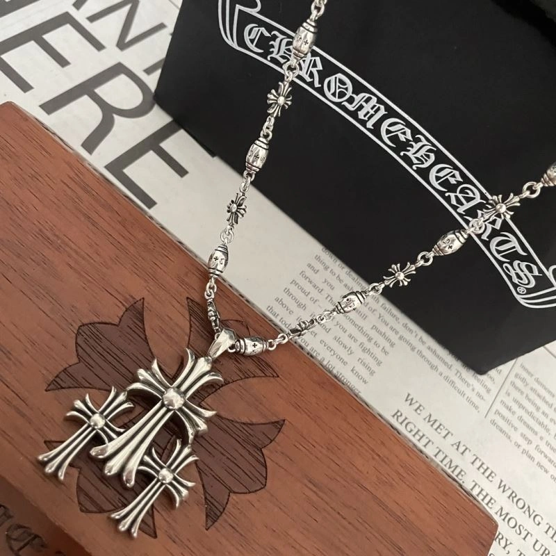 Bright Chrxmx Hxxrts Necklaces 300854