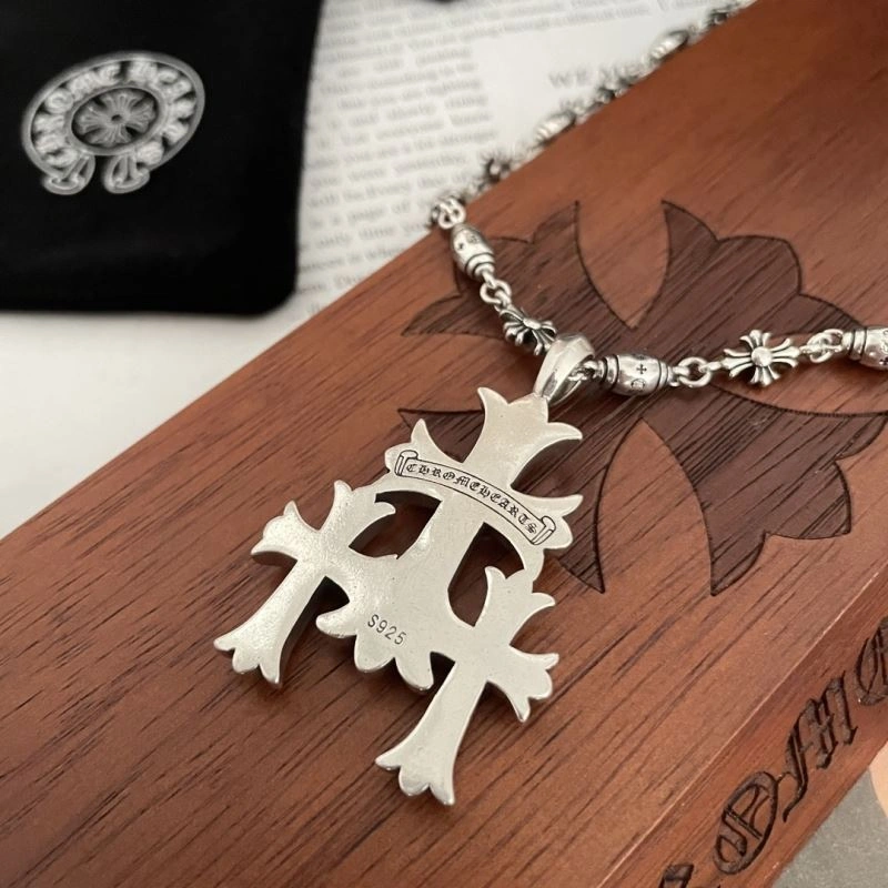 Bright Chrxmx Hxxrts Necklaces 300854