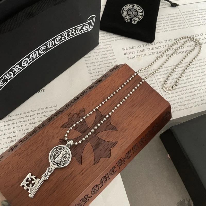 Chrxmx Hxxrts Necklaces Sleek 300849