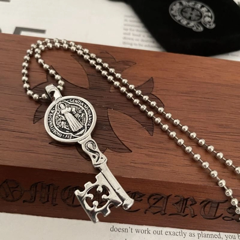 Chrxmx Hxxrts Necklaces Sleek 300849