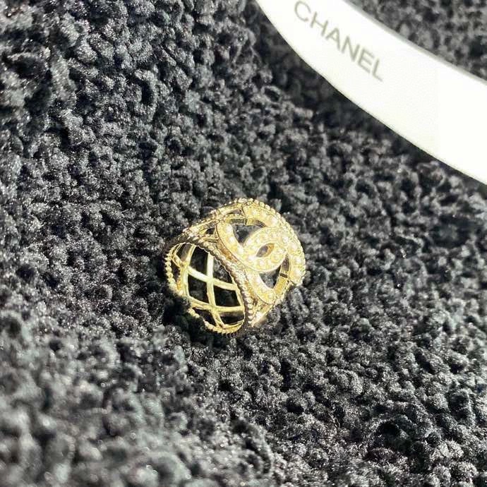 Breathable Chxnxl Rings 290770