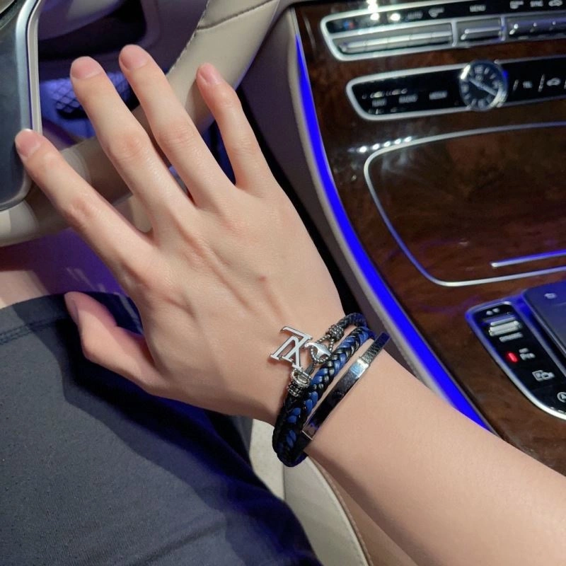 Stylish LX Bracelets 311925