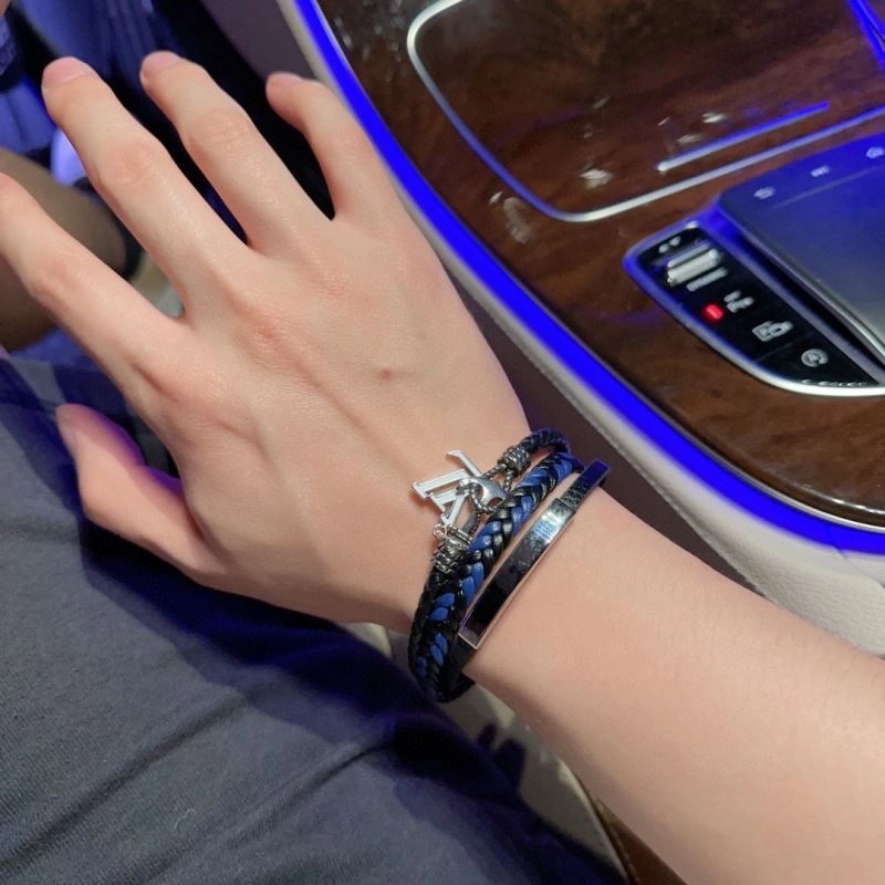 Stylish LX Bracelets 311925