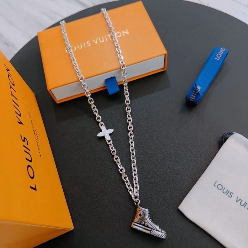 Bold LX Necklaces 311470