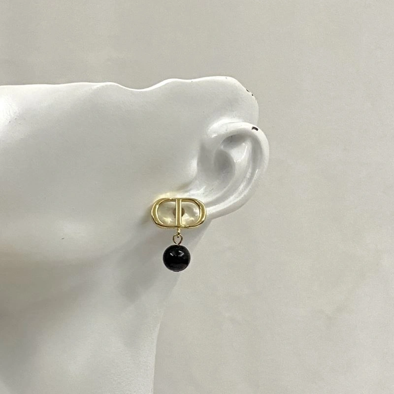 Christian Dxxr Earrings Elegant 295320