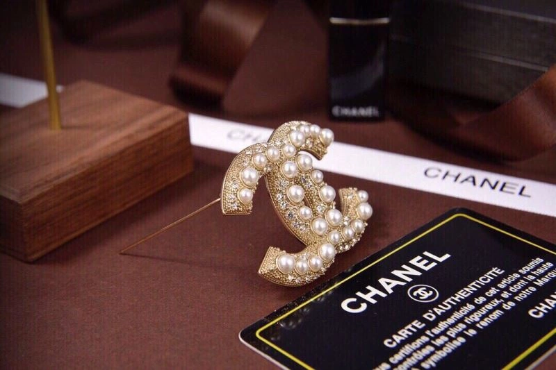 Chxnxl Brooches Sleek 292690