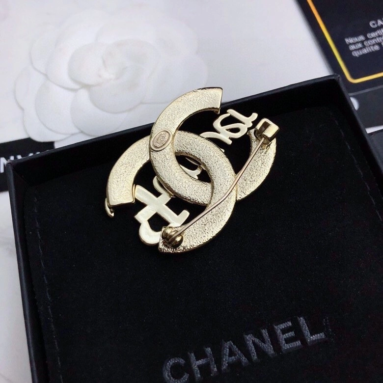 Breathable Chxnxl Brooches 292685