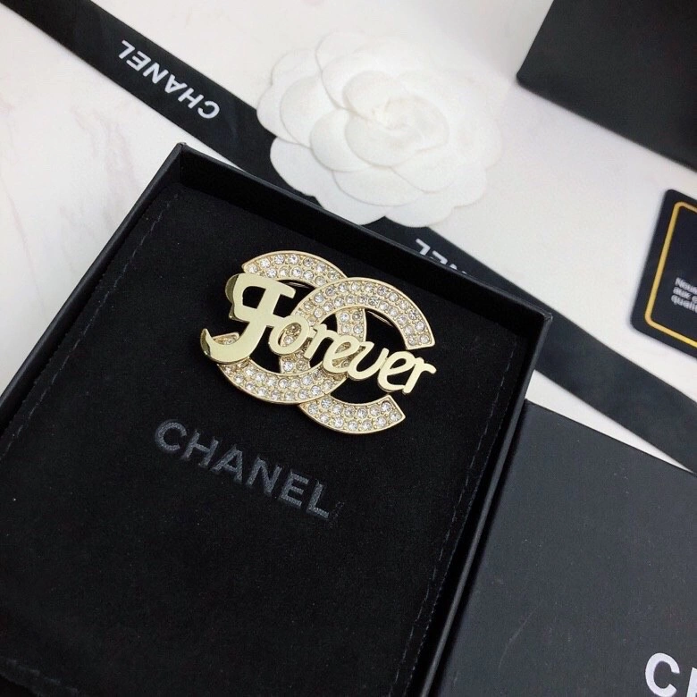 Breathable Chxnxl Brooches 292685