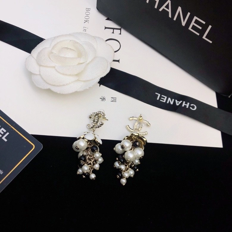 Durable Chxnxl Earrings 291539