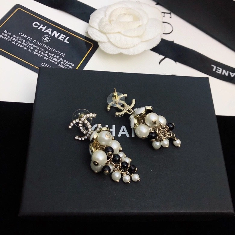 Durable Chxnxl Earrings 291539