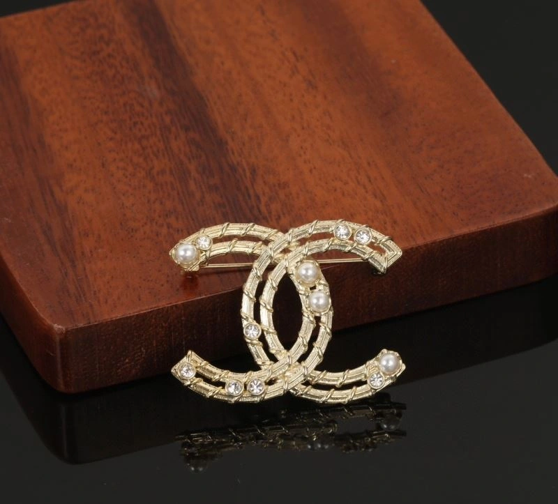 Chxnxl Brooches DailyWear 292668