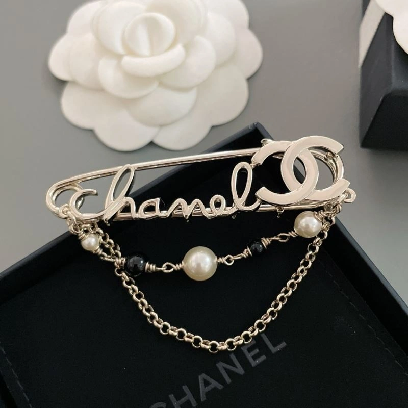 SportInspired Chxnxl Brooches 292682