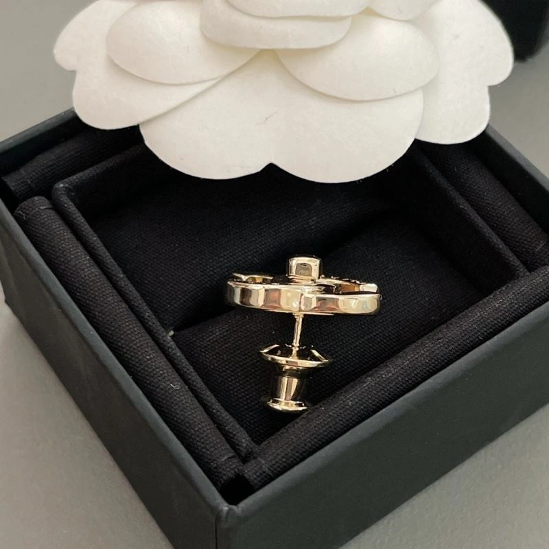 HighQuality Chxnxl Brooches 292661