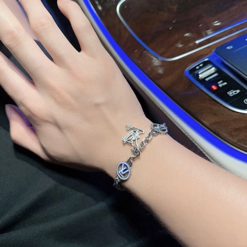 Breathable LX Bracelets 311919