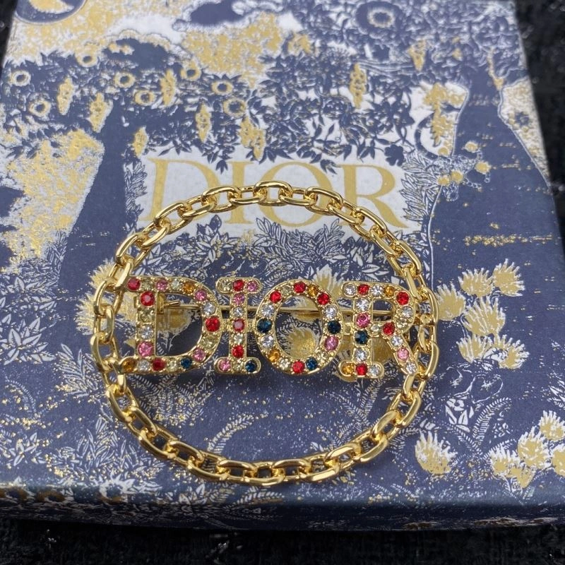 Christian Dxxr Brooches Soft 295461