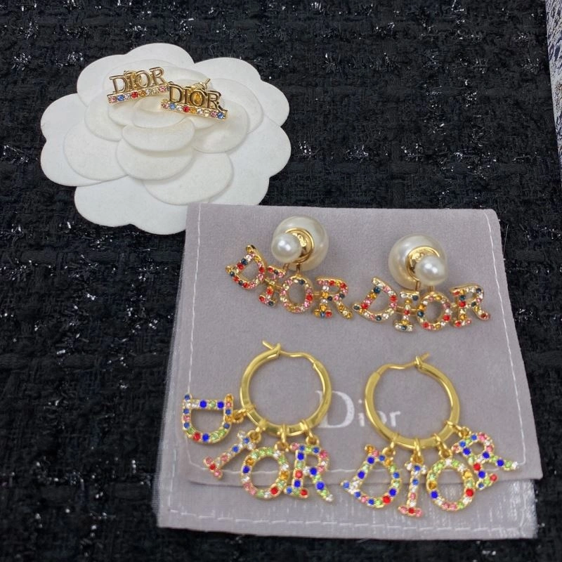 Christian Dxxr Brooches Soft 295461