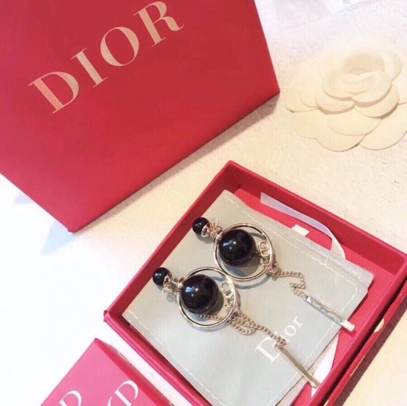 Christian Dxxr Earrings Reliable 295311
