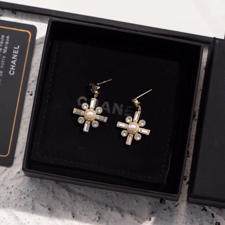 Chxnxl Brooches Sleek 292667