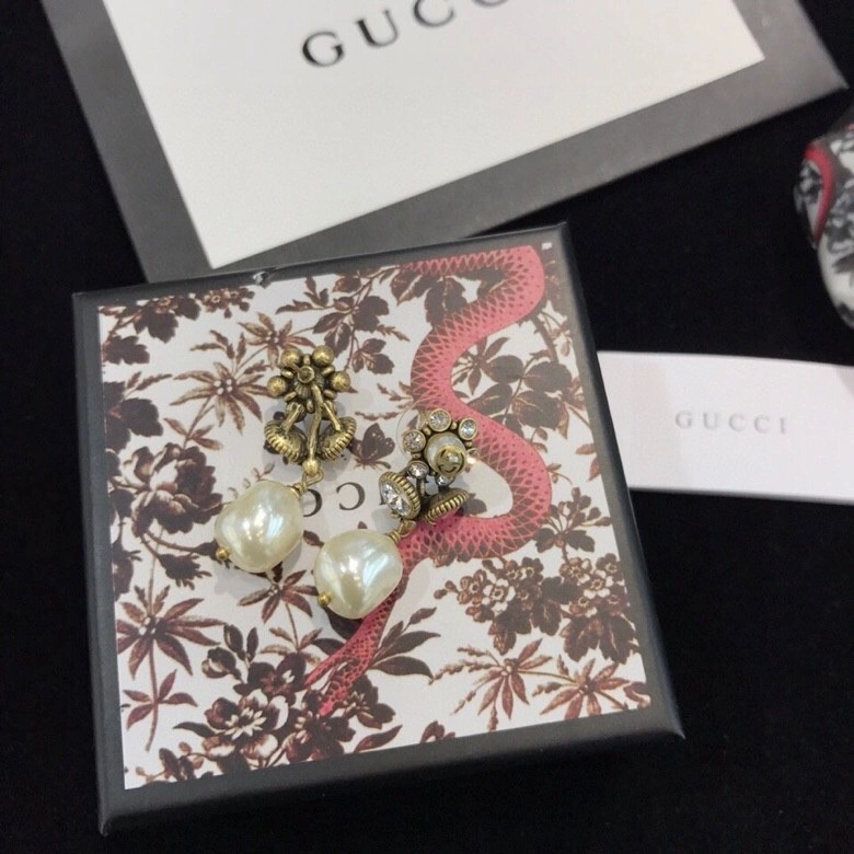EyeCatching Gxccx Earrings 306891
