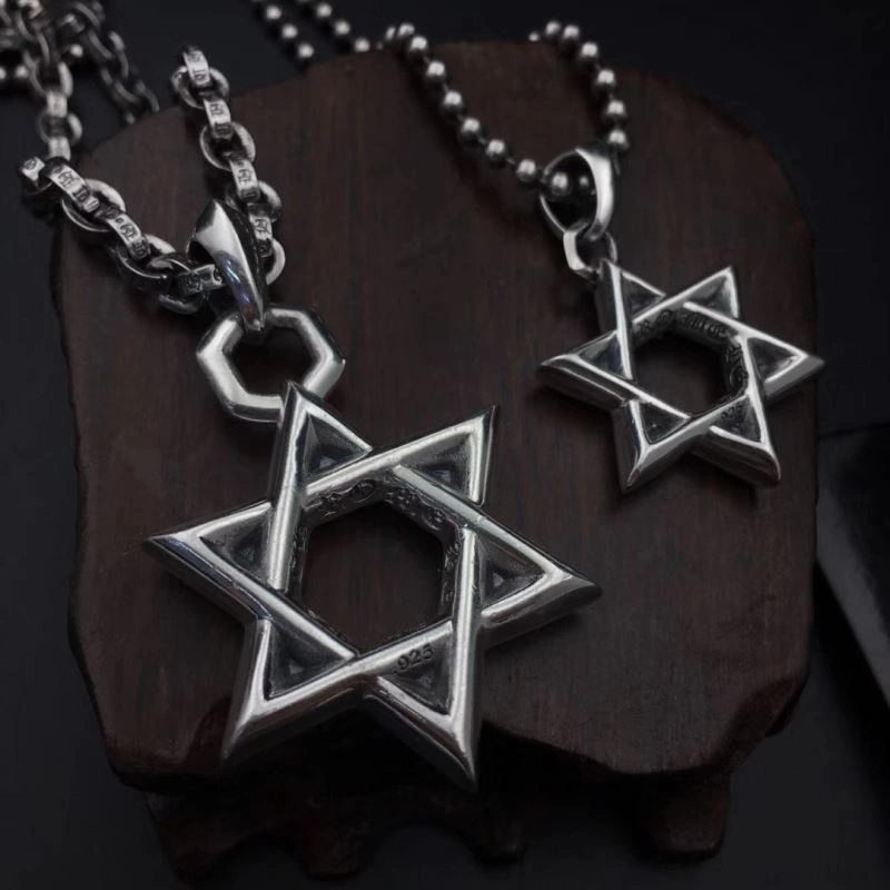 Chrxmx Hxxrts Necklaces UrbanStyle 300842