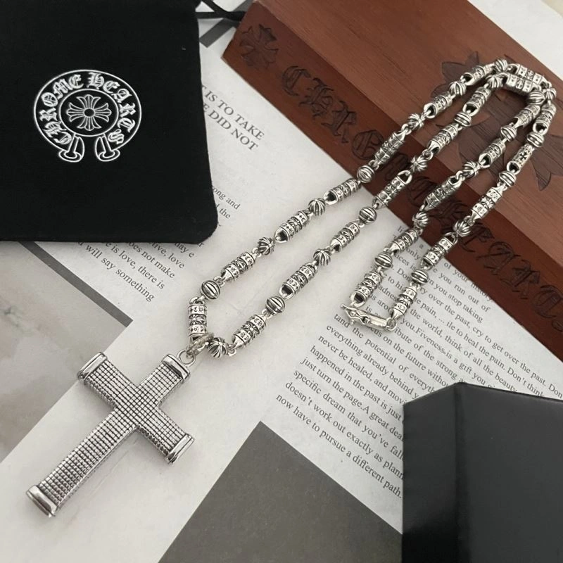 Comfortable Chrxmx Hxxrts Necklaces 300841