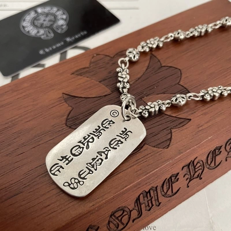 Cozy Chrxmx Hxxrts Necklaces 300837