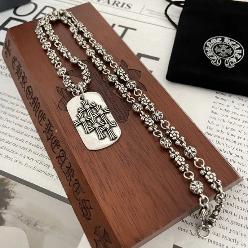 Cozy Chrxmx Hxxrts Necklaces 300837