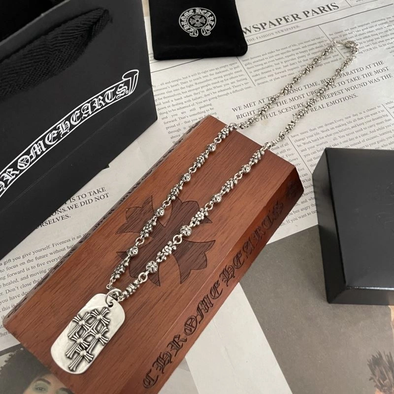Cozy Chrxmx Hxxrts Necklaces 300837
