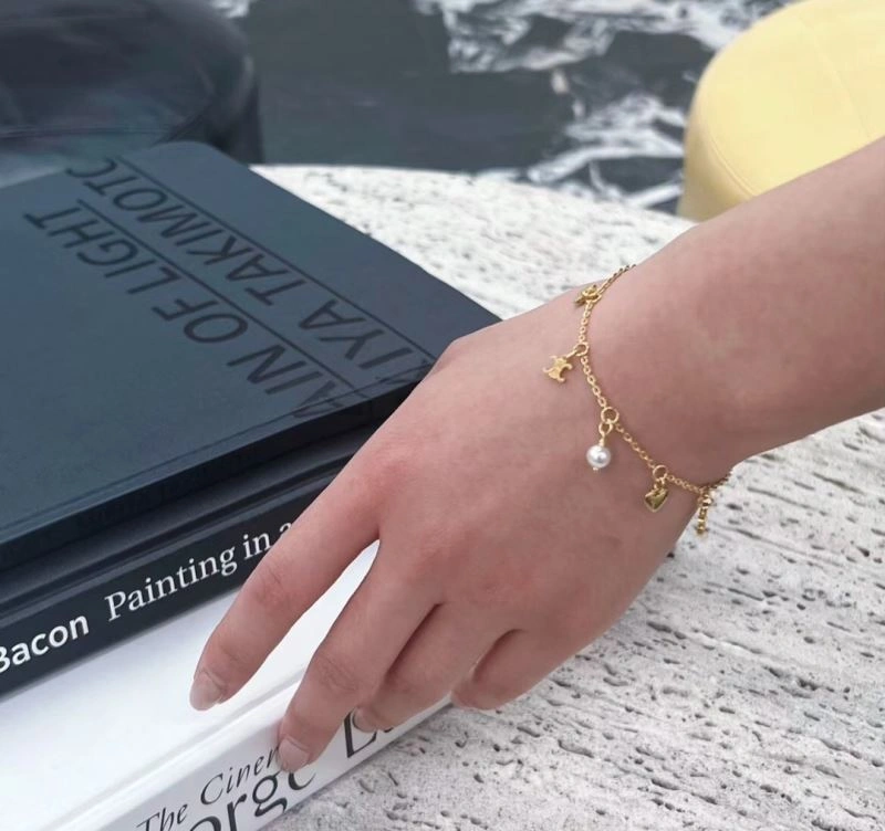 Classic Cxlxne Bracelets 283958