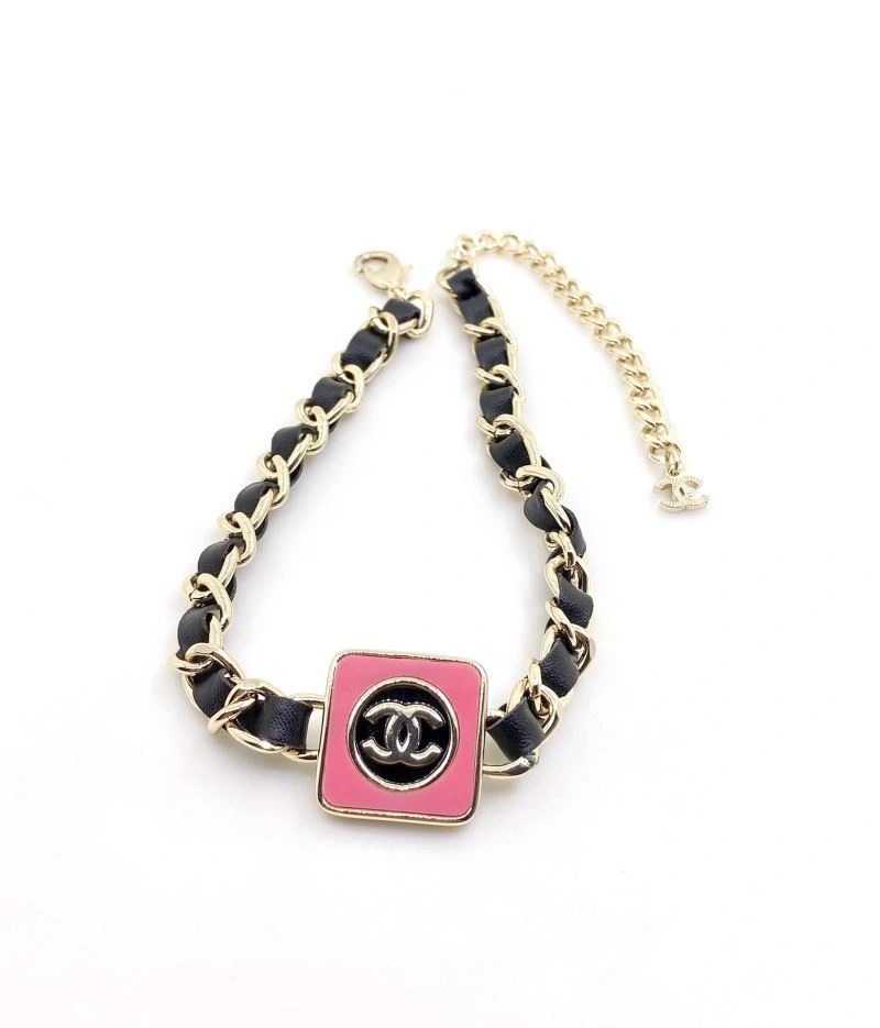 Chxnxl Brooches Timeless 292658