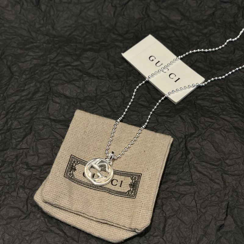 Gxccx Necklaces Affordable 306429