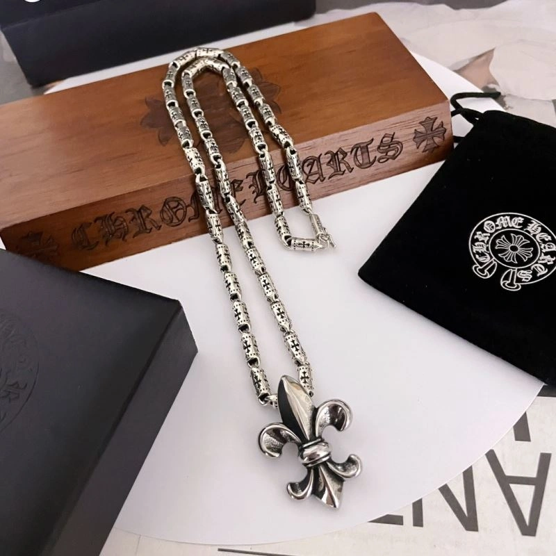 Chrxmx Hxxrts Necklaces Bright 300832