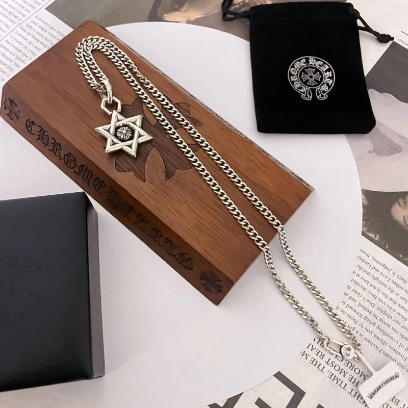 Chrxmx Hxxrts Necklaces WellDesigned 300833